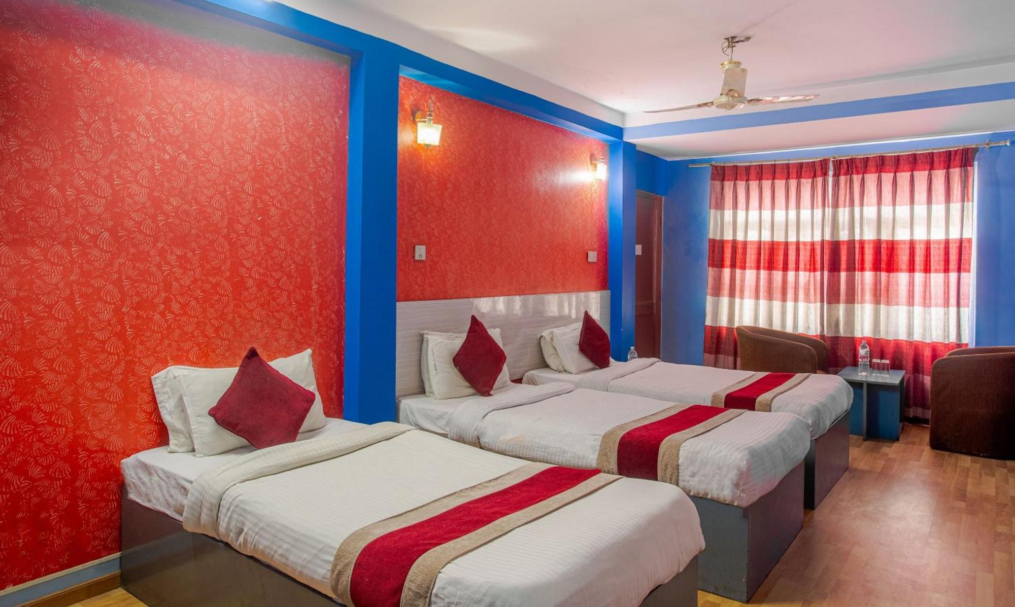 Oyo 808 Hotel Om Ganapati Pvt Ltd Kathmandu Exterior photo
